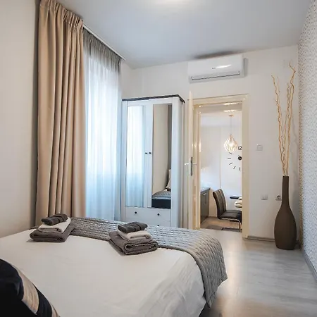 شقة Arta Center Ii - With Private Parking *